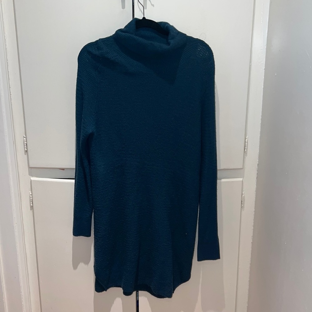 Sweater dress